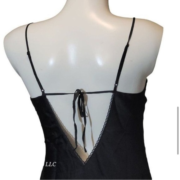 Vintage Victoria's Secret Black Embroidered Slip Dress Gown 100% silk M - Picture 7 of 10